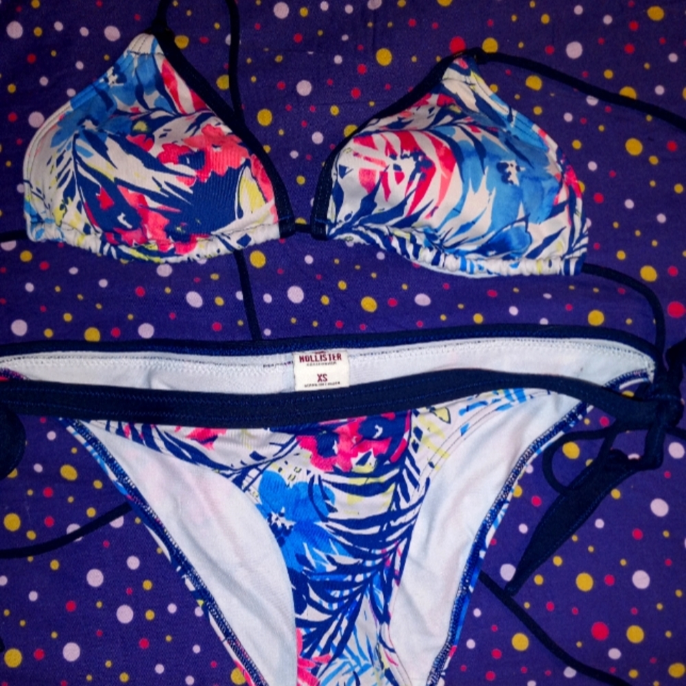 Xs Hollister bikini